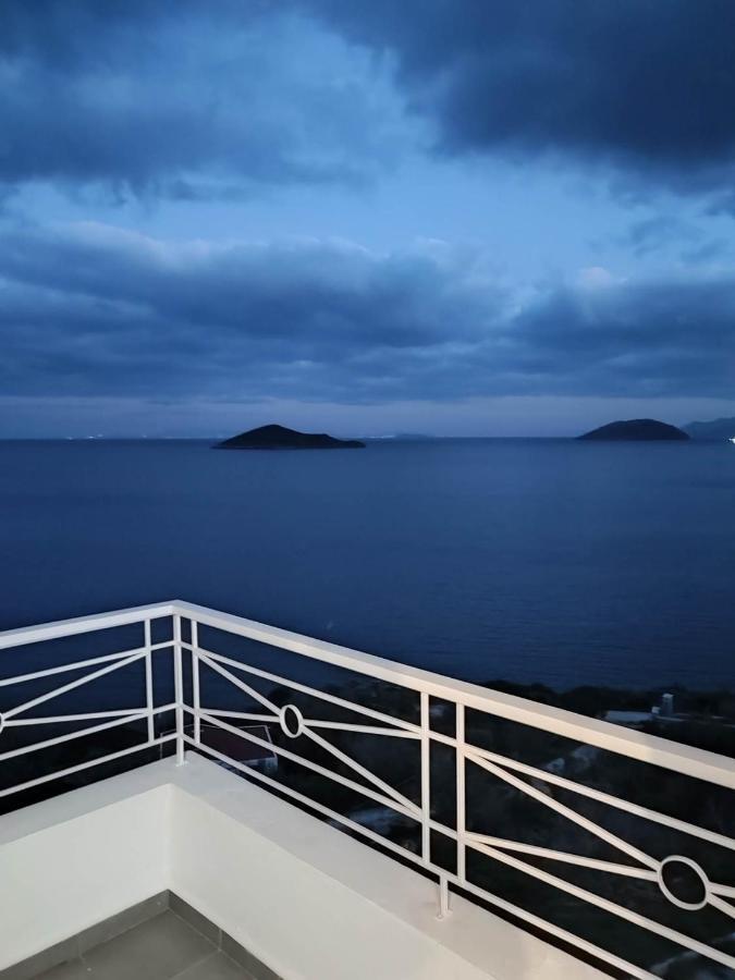 Infinity Blue Suite Panteli Exterior foto